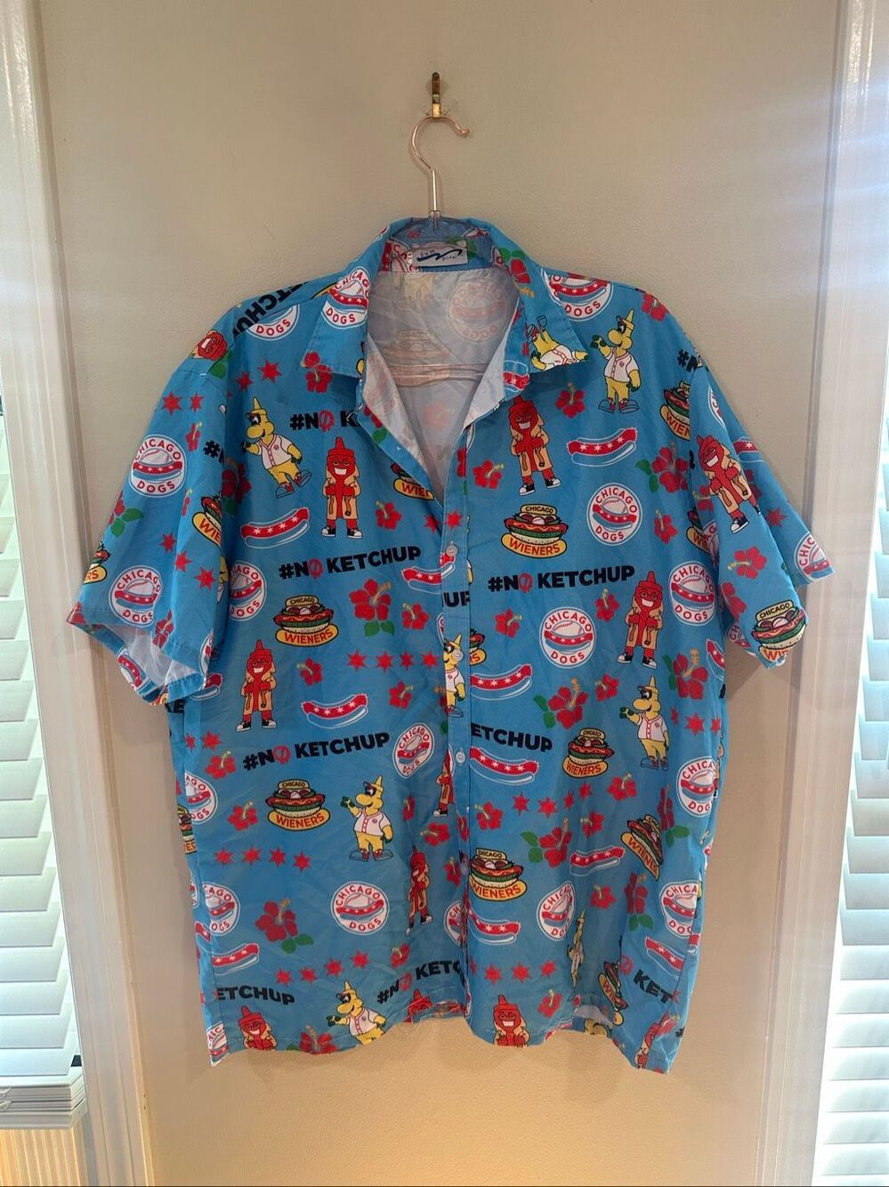 Chicago Dogs Hawaiian Shirt Size XL